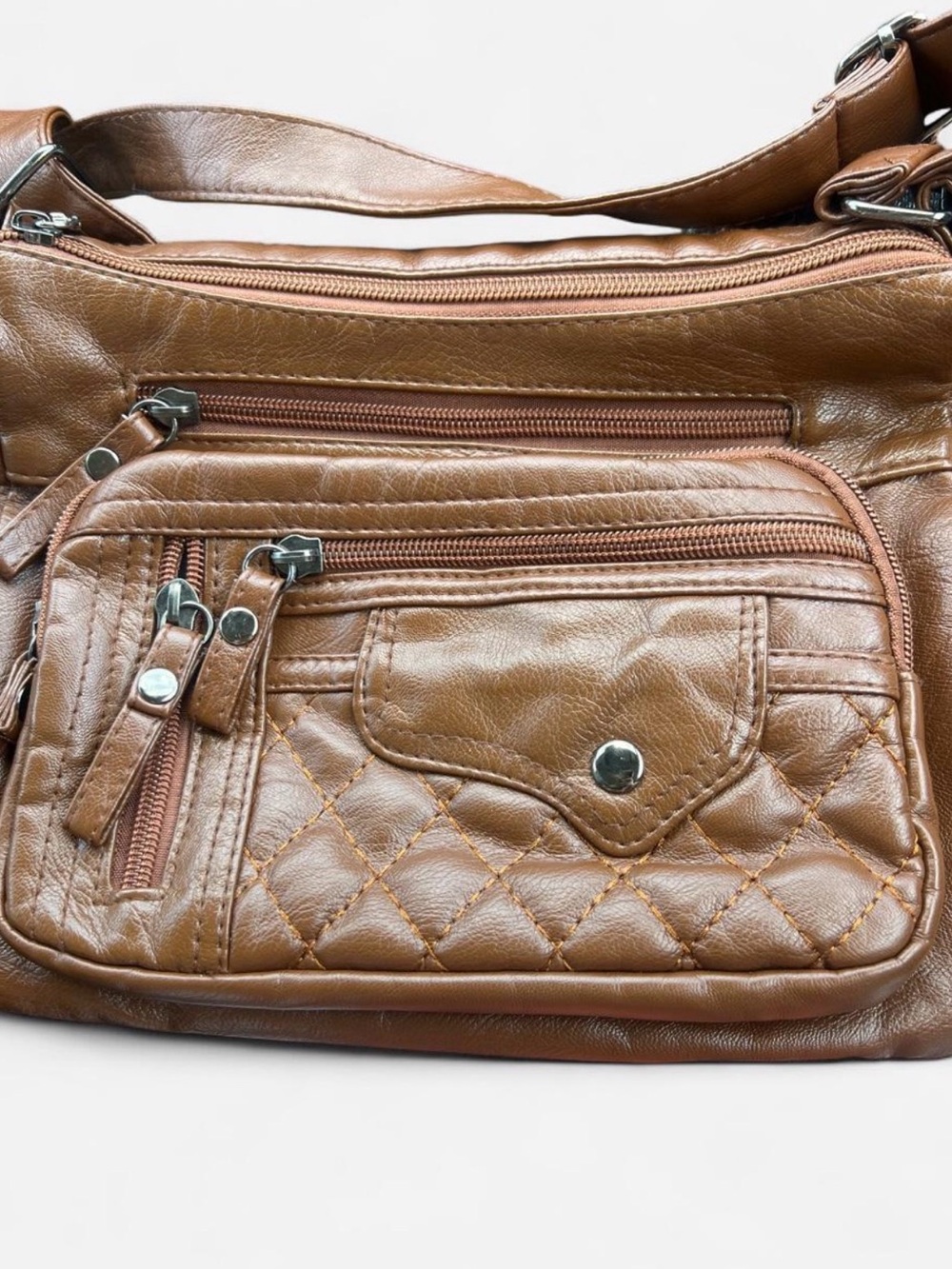 Classic Quilted Brown Women's Shoulder Bag - Stylish Everyday Carry